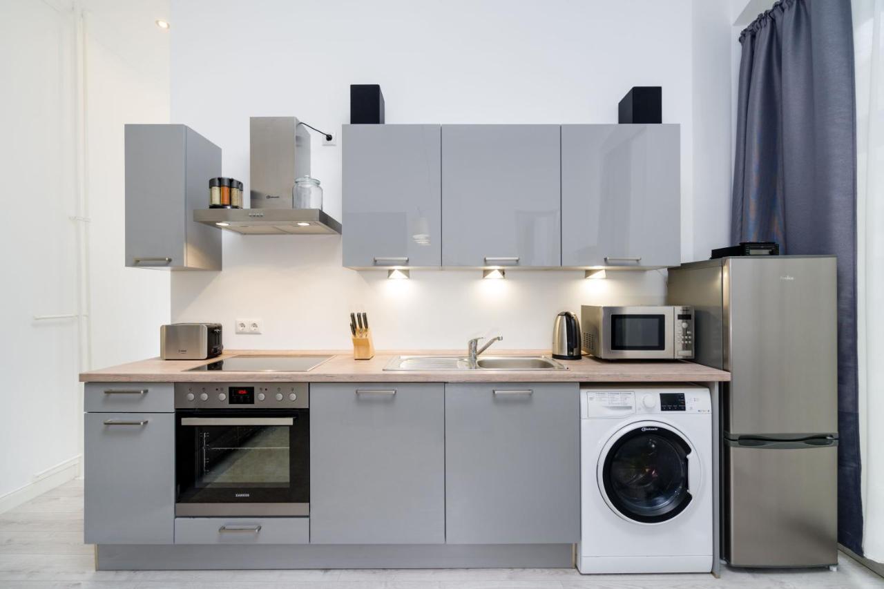 The Lohmeyerstr Hh, 2 Bed Rooms Up To 5 People เบอร์ลิน ภายนอก รูปภาพ