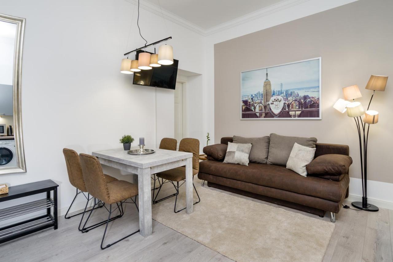 The Lohmeyerstr Hh, 2 Bed Rooms Up To 5 People เบอร์ลิน ภายนอก รูปภาพ